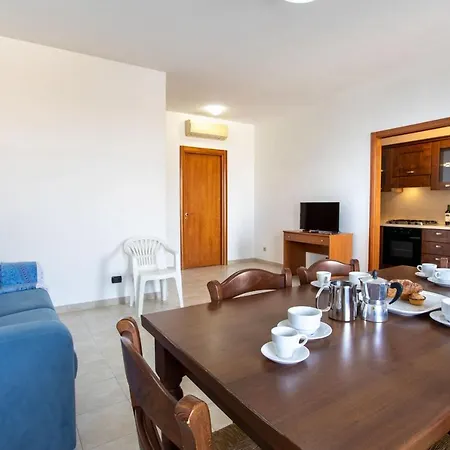Altomare Lejlighedshotel 4*