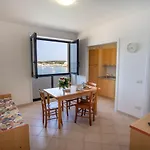 Apart Otel Altomare 4*