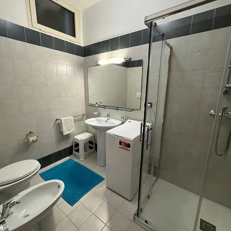 Altomare Aparthotel 4*