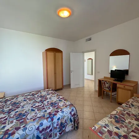 Altomare Отранто