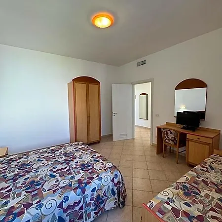 Altomare Apartahotel